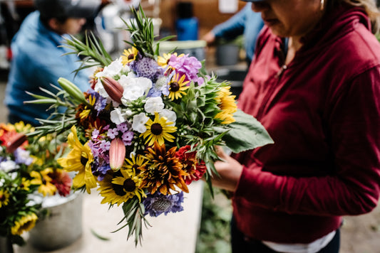 summer-bouquet-making-boulder-flower-farm.jpg